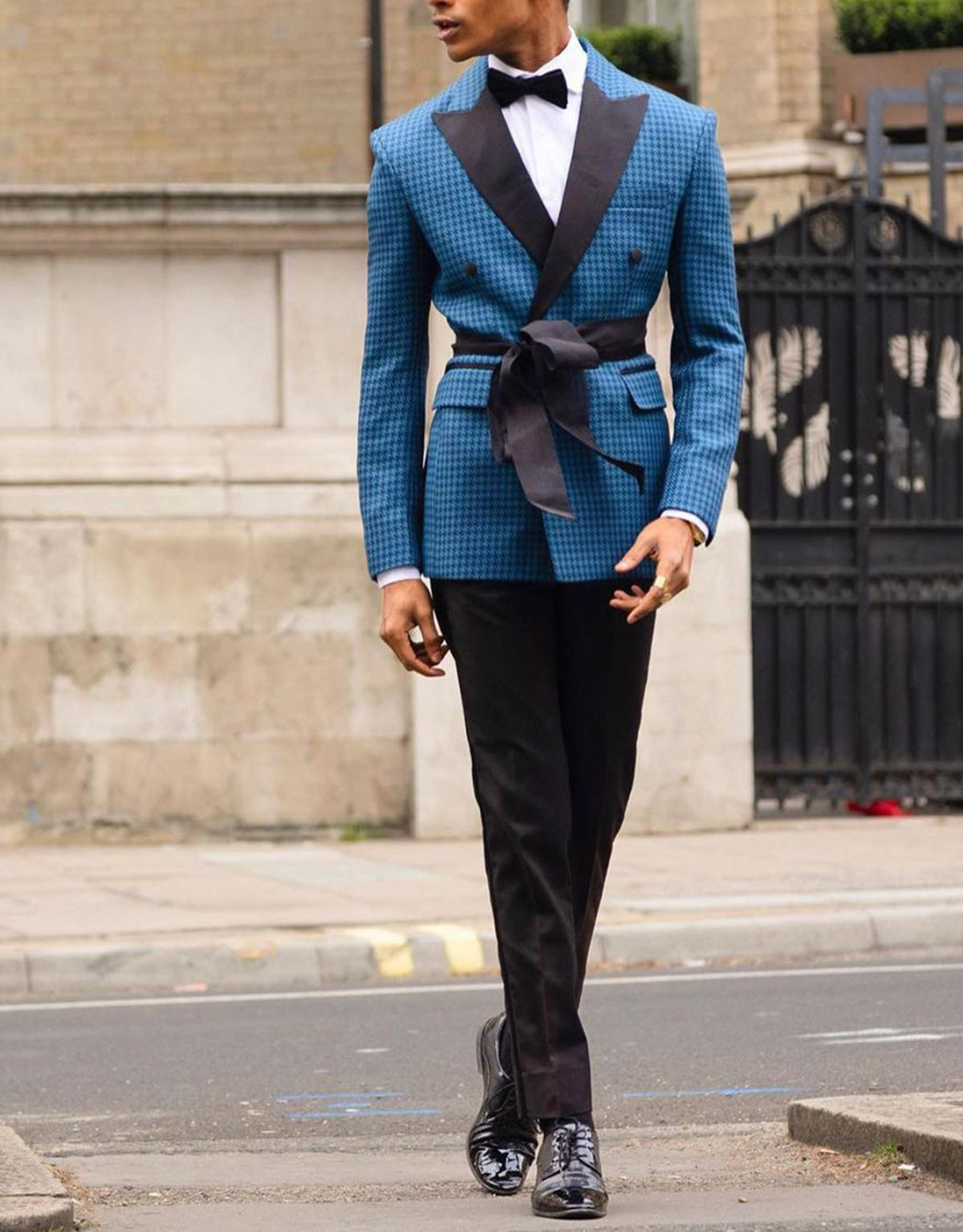 أزياء الرجال الدعاوى الشتاء حز - مراجعة Men Formal Wear Sale وسعره